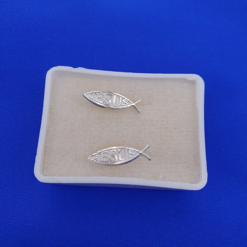 NWOT Mexican 925 Earrings Jesus